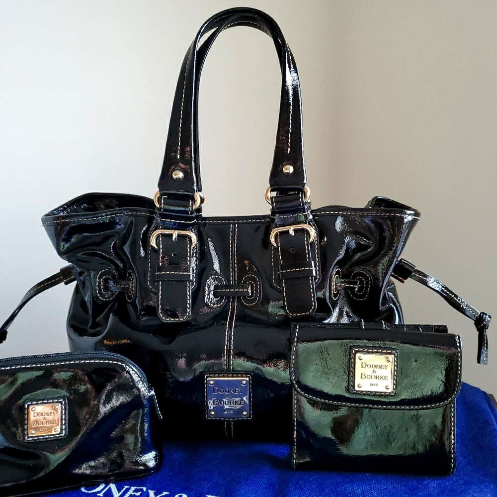 Used D&B Chiara Satchel, Wallet and Makeup Case